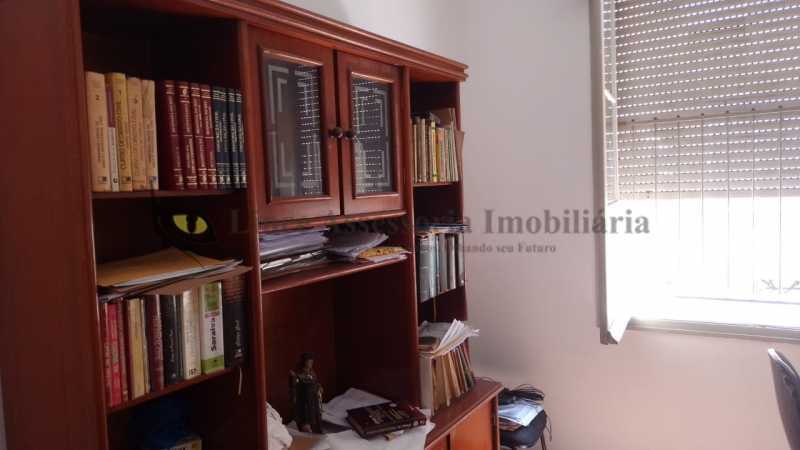 Apartamento à venda com 2 quartos, 56m² - Foto 9