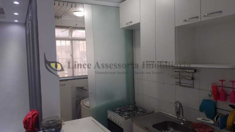 Apartamento à venda com 2 quartos, 54m² - Foto 8