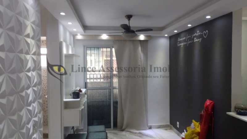 Apartamento à venda com 2 quartos, 54m² - Foto 2