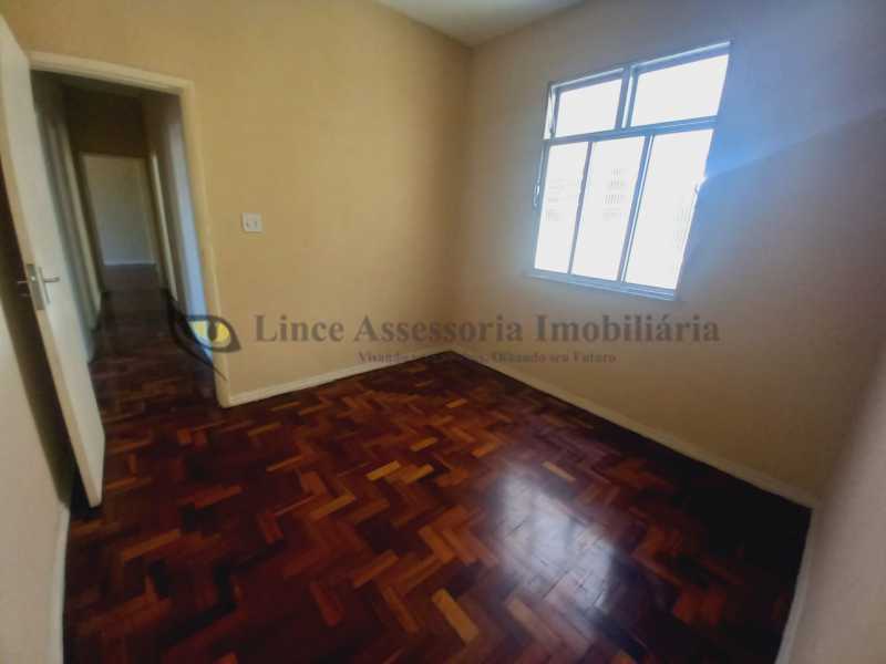 Apartamento à venda com 3 quartos, 88m² - Foto 2