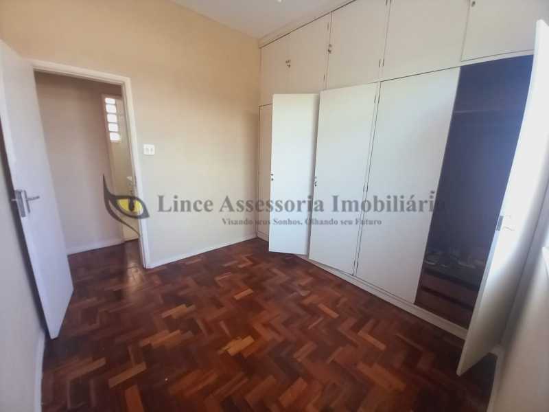 Apartamento à venda com 3 quartos, 88m² - Foto 11