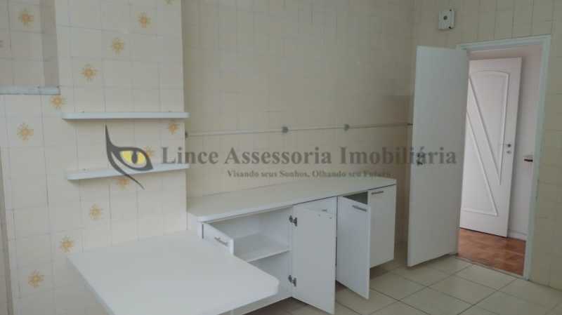 Apartamento à venda com 2 quartos, 87m² - Foto 15