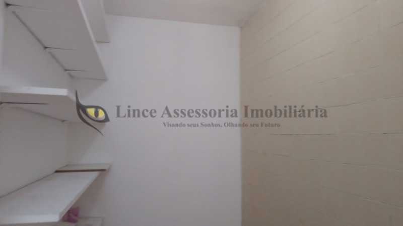 Apartamento à venda com 2 quartos, 87m² - Foto 21