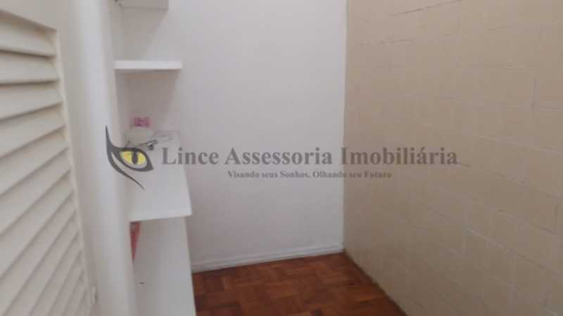 Apartamento à venda com 2 quartos, 87m² - Foto 22