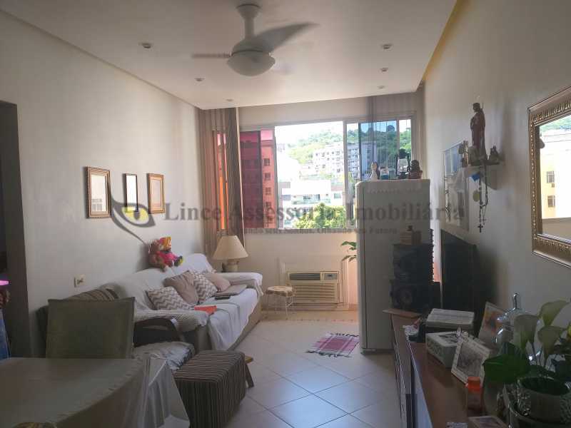 Apartamento à venda com 2 quartos, 60m² - Foto 2