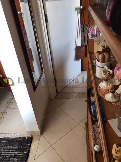 Apartamento à venda com 2 quartos, 60m² - Foto 5