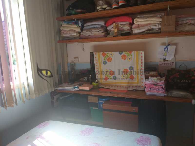 Apartamento à venda com 2 quartos, 60m² - Foto 11