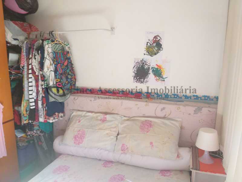 Apartamento à venda com 2 quartos, 60m² - Foto 12