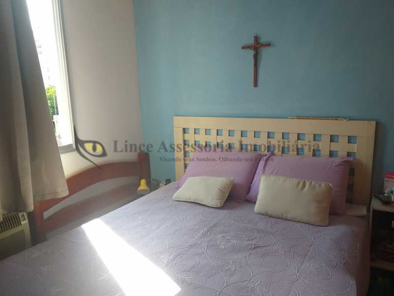 Apartamento à venda com 2 quartos, 60m² - Foto 22