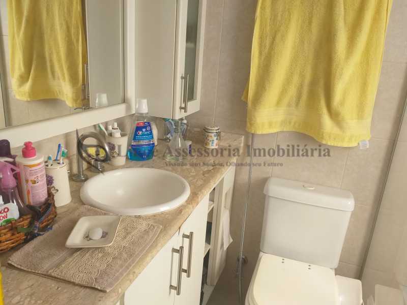 Apartamento à venda com 2 quartos, 60m² - Foto 23