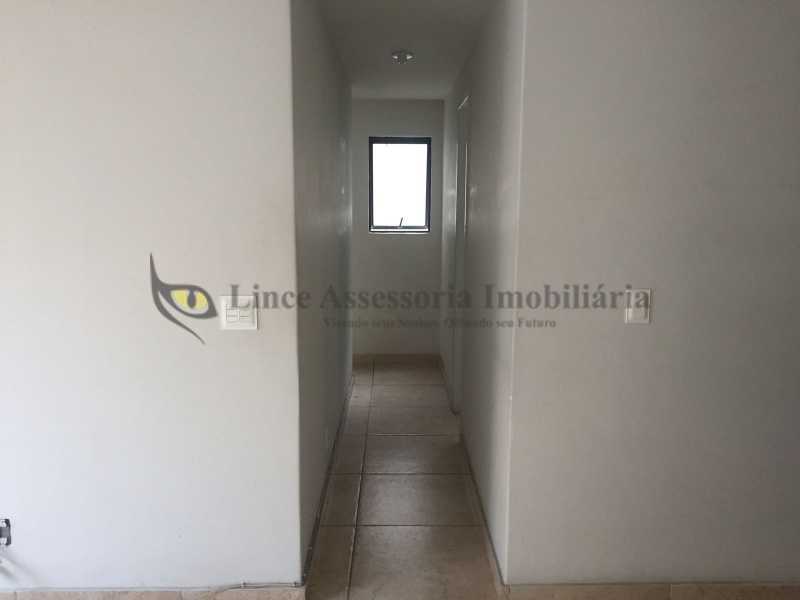 Apartamento à venda com 3 quartos, 82m² - Foto 3