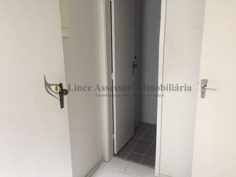 Apartamento à venda com 3 quartos, 82m² - Foto 18