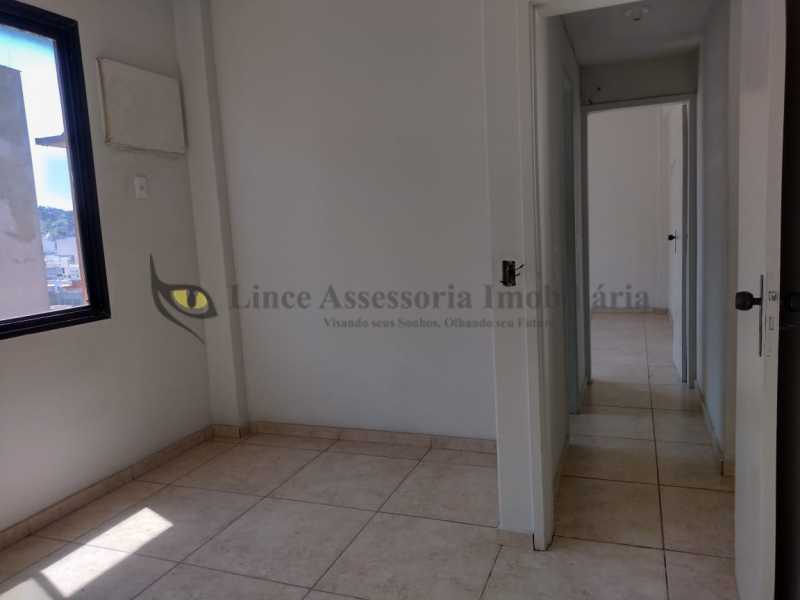 Apartamento à venda com 3 quartos, 82m² - Foto 6