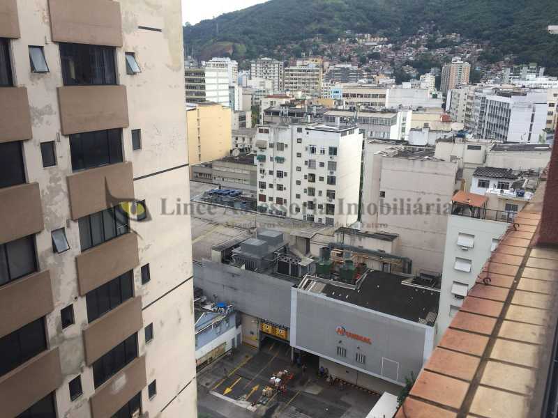 Apartamento à venda com 3 quartos, 82m² - Foto 28