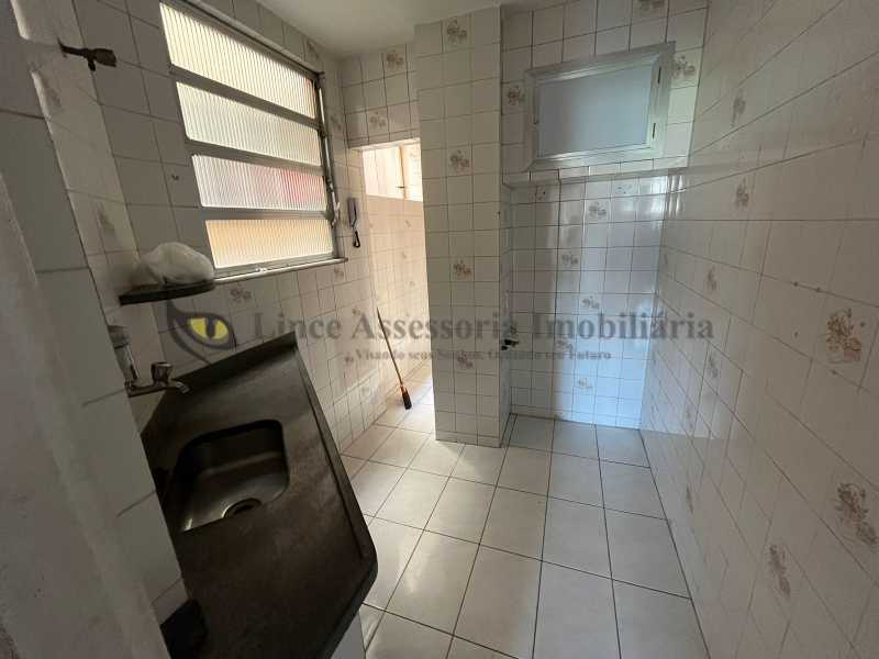 Apartamento à venda com 2 quartos, 68m² - Foto 19