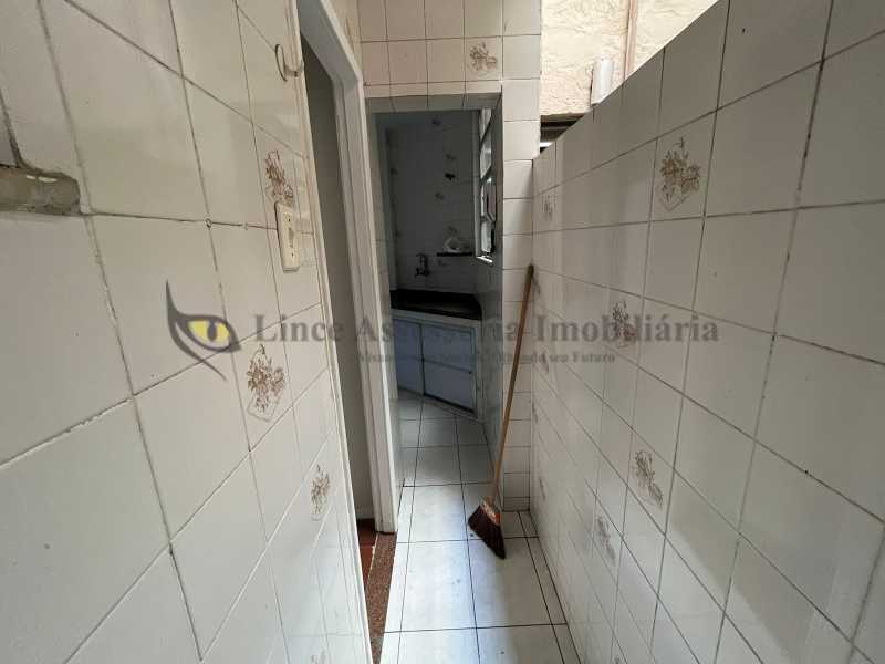 Apartamento à venda com 2 quartos, 68m² - Foto 20