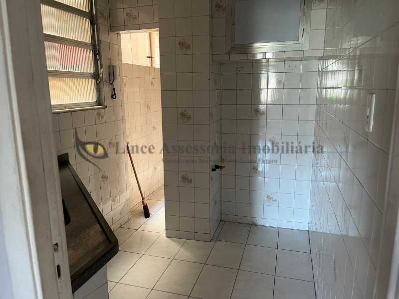 Apartamento à venda com 2 quartos, 68m² - Foto 21