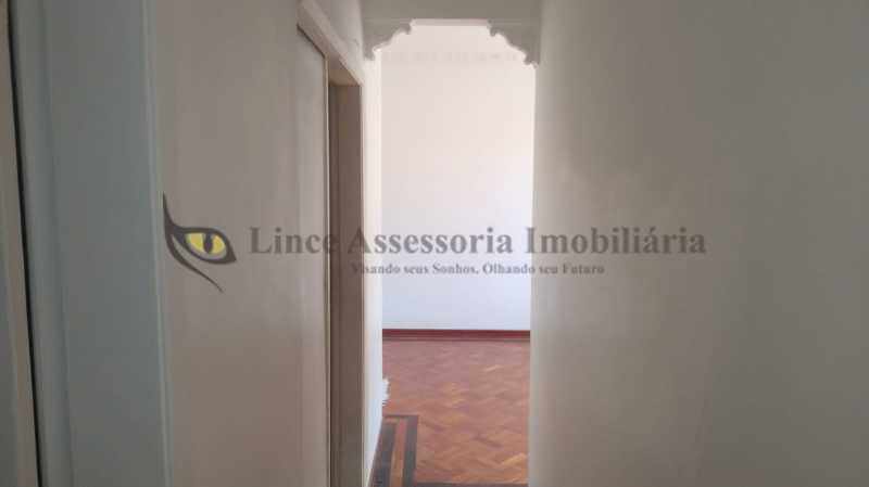 Apartamento à venda com 2 quartos, 75m² - Foto 12