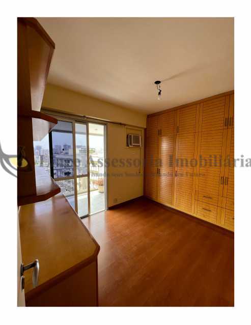 Apartamento à venda com 3 quartos, 110m² - Foto 7