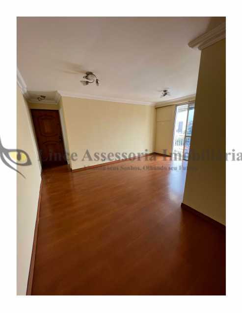 Apartamento à venda com 3 quartos, 110m² - Foto 2