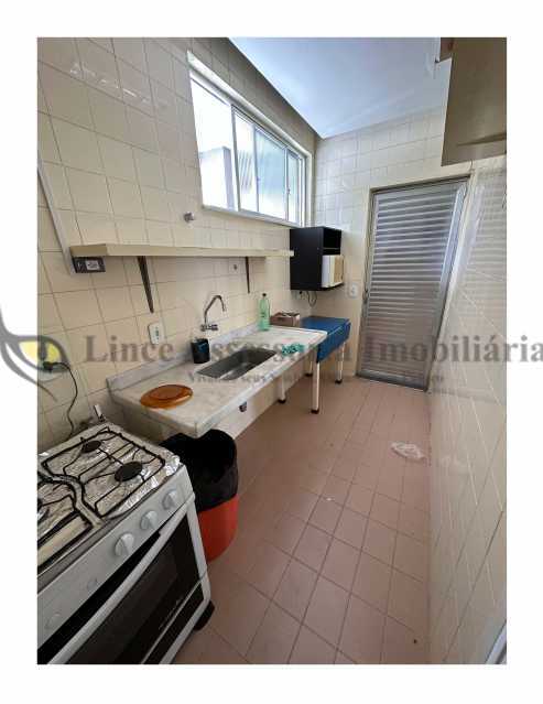 Apartamento à venda com 3 quartos, 110m² - Foto 15