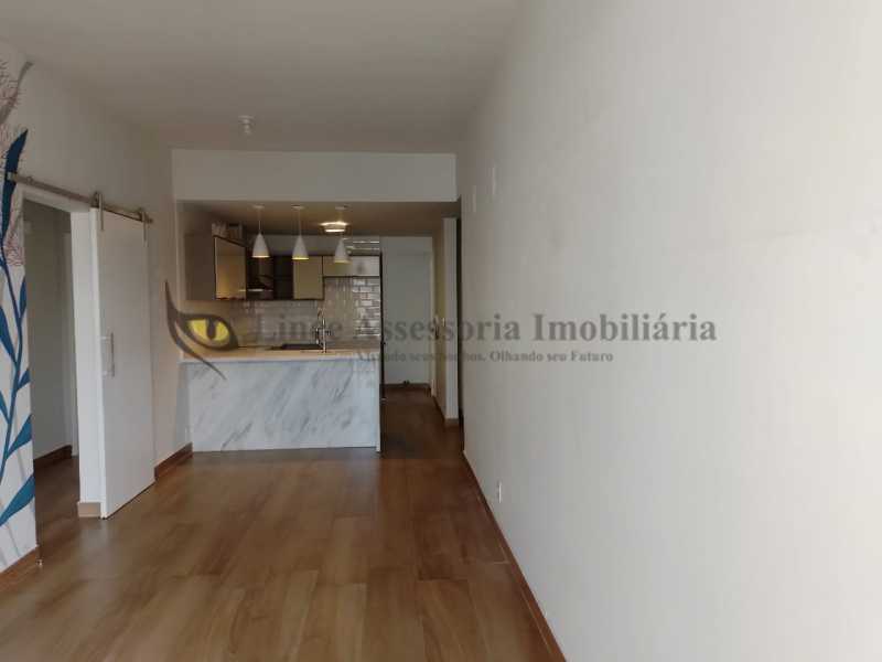 Apartamento à venda com 2 quartos, 60m² - Foto 6