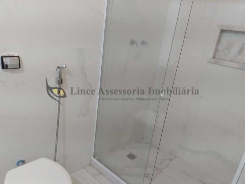 Apartamento à venda com 2 quartos, 60m² - Foto 13