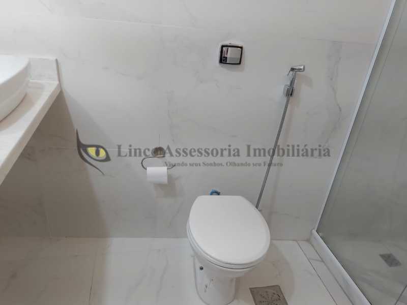 Apartamento à venda com 2 quartos, 60m² - Foto 14