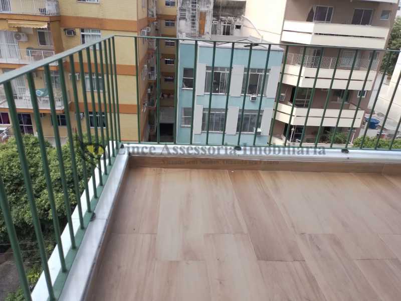 Apartamento à venda com 2 quartos, 60m² - Foto 4