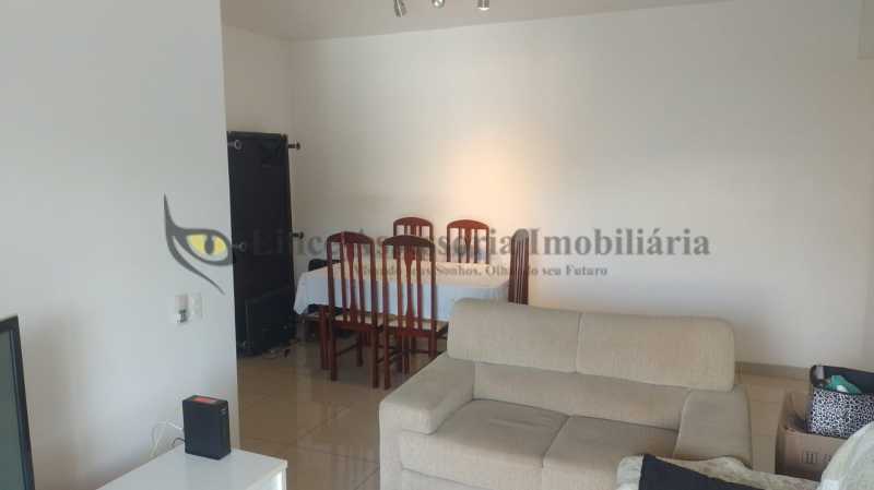 Apartamento à venda com 3 quartos, 101m² - Foto 1