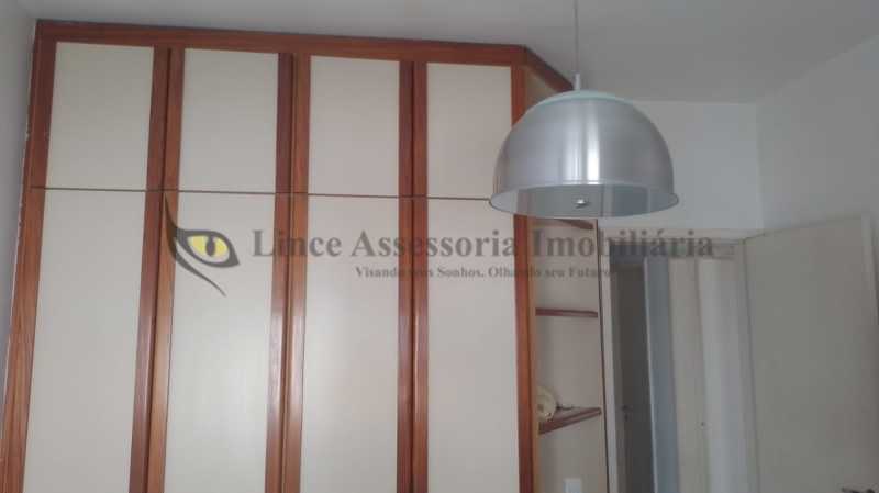 Apartamento à venda com 3 quartos, 101m² - Foto 11