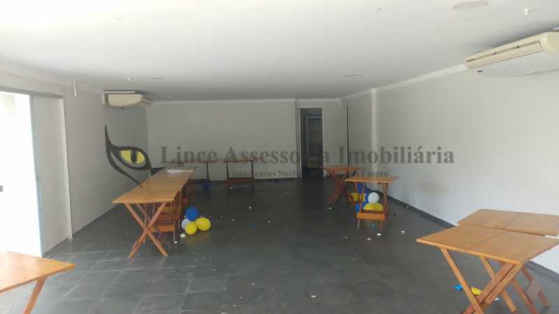 Apartamento à venda com 3 quartos, 101m² - Foto 29