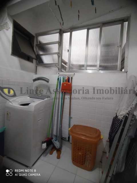 Apartamento à venda com 2 quartos, 64m² - Foto 14