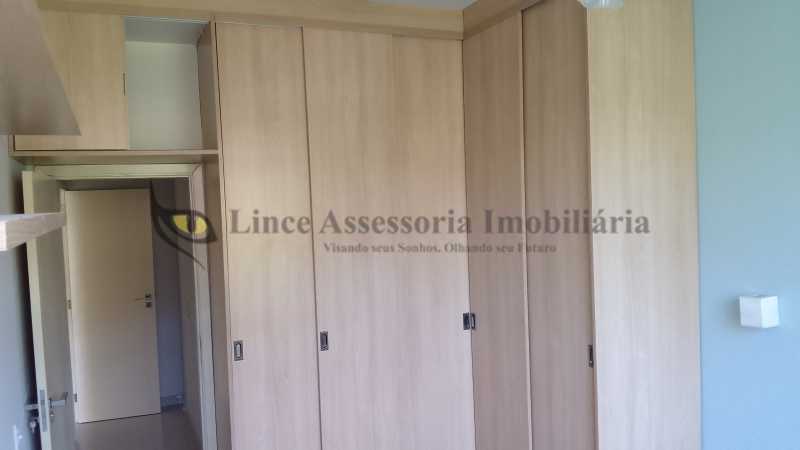 Apartamento à venda com 2 quartos, 102m² - Foto 8