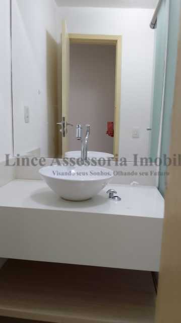 Apartamento à venda com 2 quartos, 102m² - Foto 11