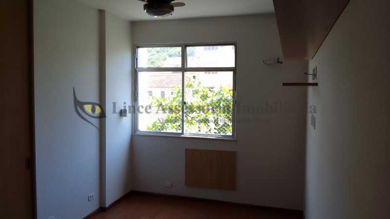 Apartamento à venda com 2 quartos, 102m² - Foto 13