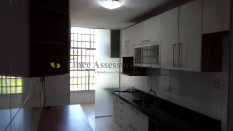 Apartamento à venda com 2 quartos, 102m² - Foto 22