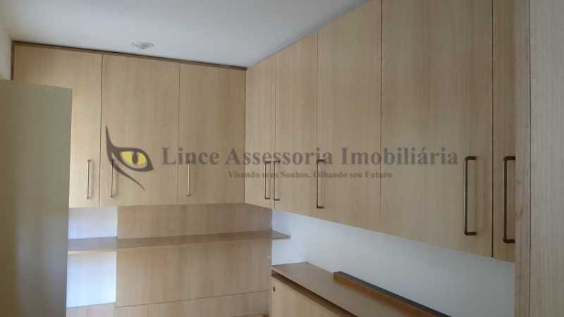 Apartamento à venda com 2 quartos, 102m² - Foto 24