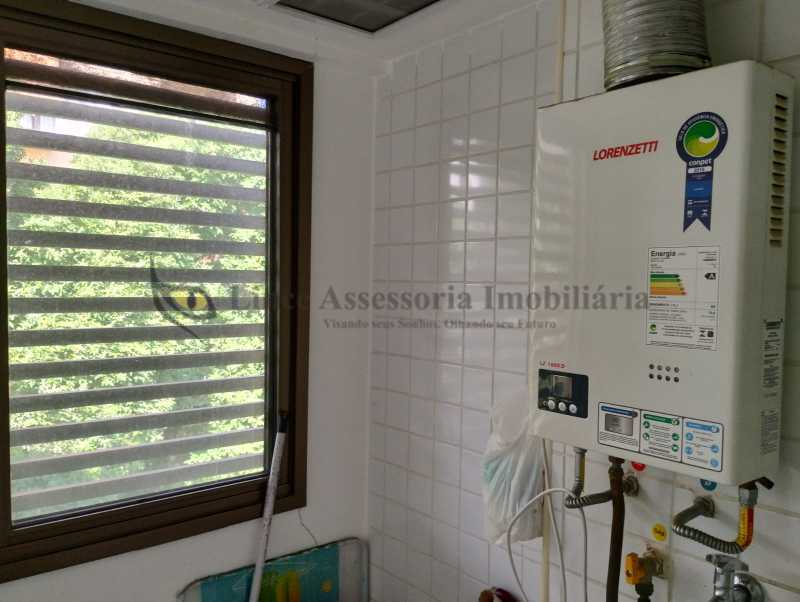 Apartamento à venda com 2 quartos, 82m² - Foto 23