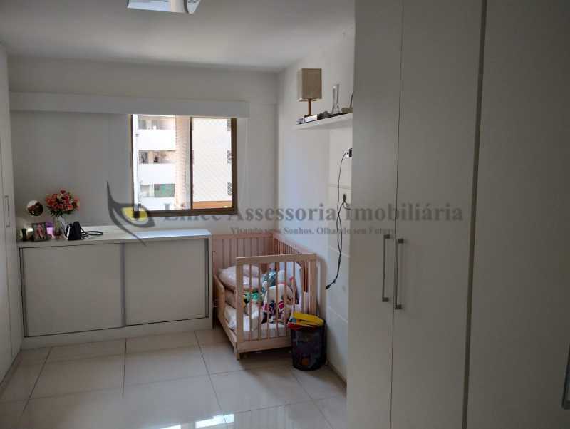 Apartamento à venda com 2 quartos, 82m² - Foto 8