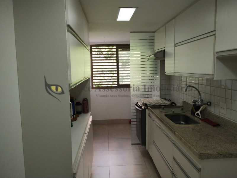 Apartamento à venda com 2 quartos, 82m² - Foto 20