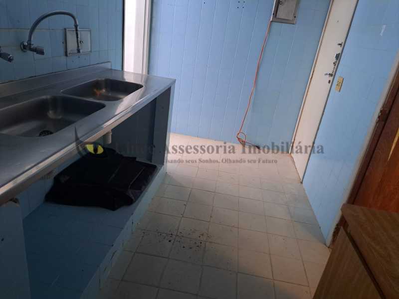 Apartamento à venda com 3 quartos, 120m² - Foto 10