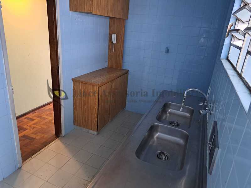 Apartamento à venda com 3 quartos, 120m² - Foto 13