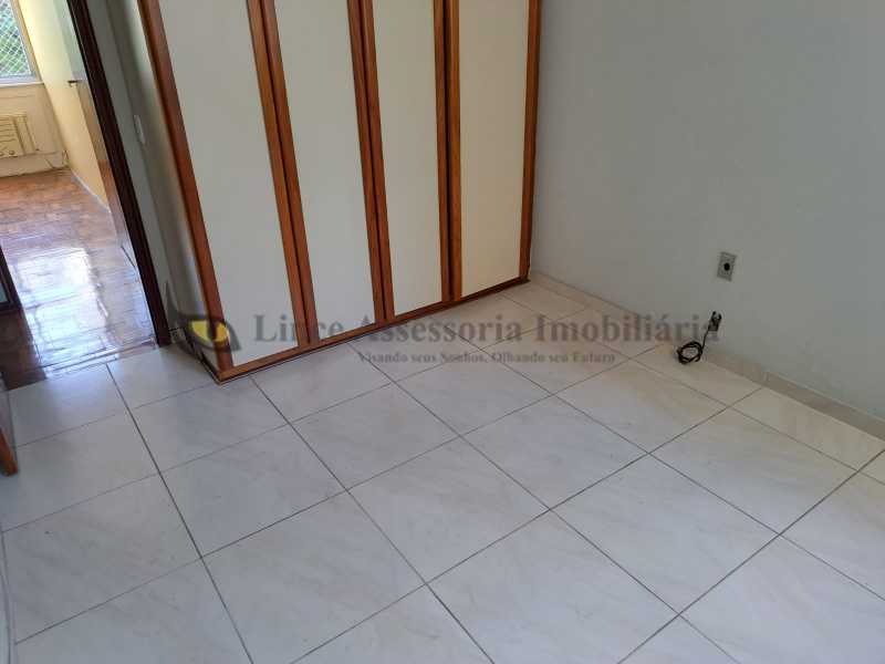 Apartamento à venda com 3 quartos, 120m² - Foto 7