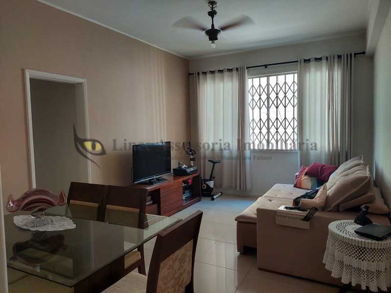 Apartamento à venda com 2 quartos, 73m² - Foto 1