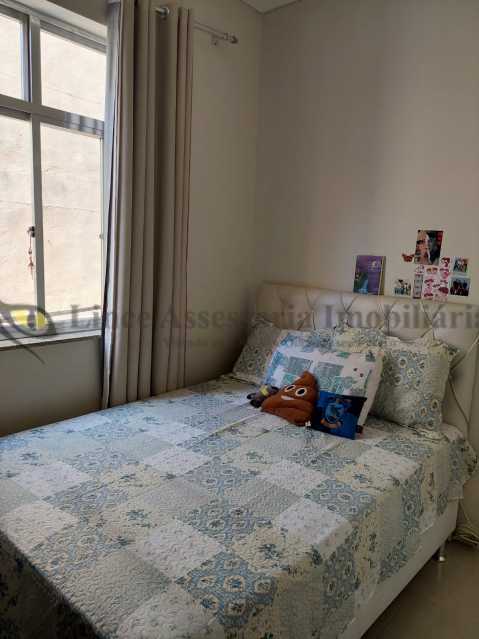 Apartamento à venda com 2 quartos, 73m² - Foto 6