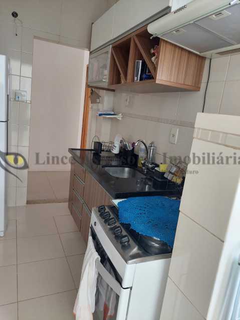 Apartamento à venda com 2 quartos, 73m² - Foto 12