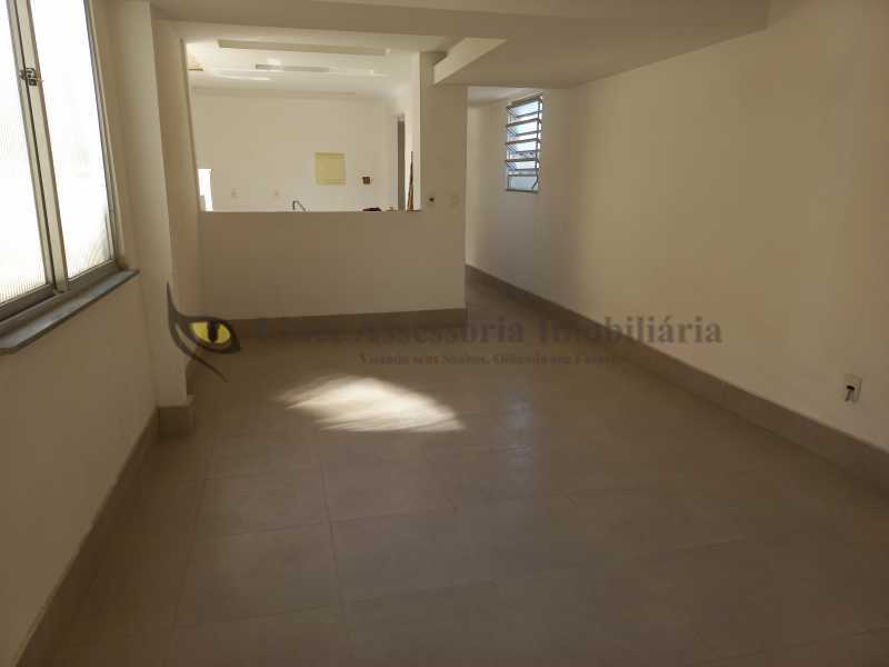 Cobertura à venda com 1 quarto, 70m² - Foto 6