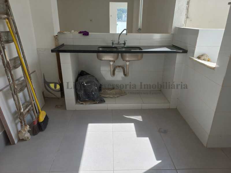 Cobertura à venda com 1 quarto, 70m² - Foto 18