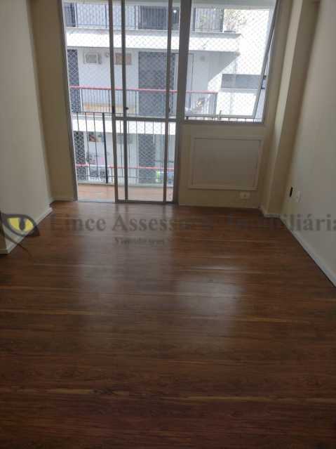 Apartamento à venda com 2 quartos, 73m² - Foto 8